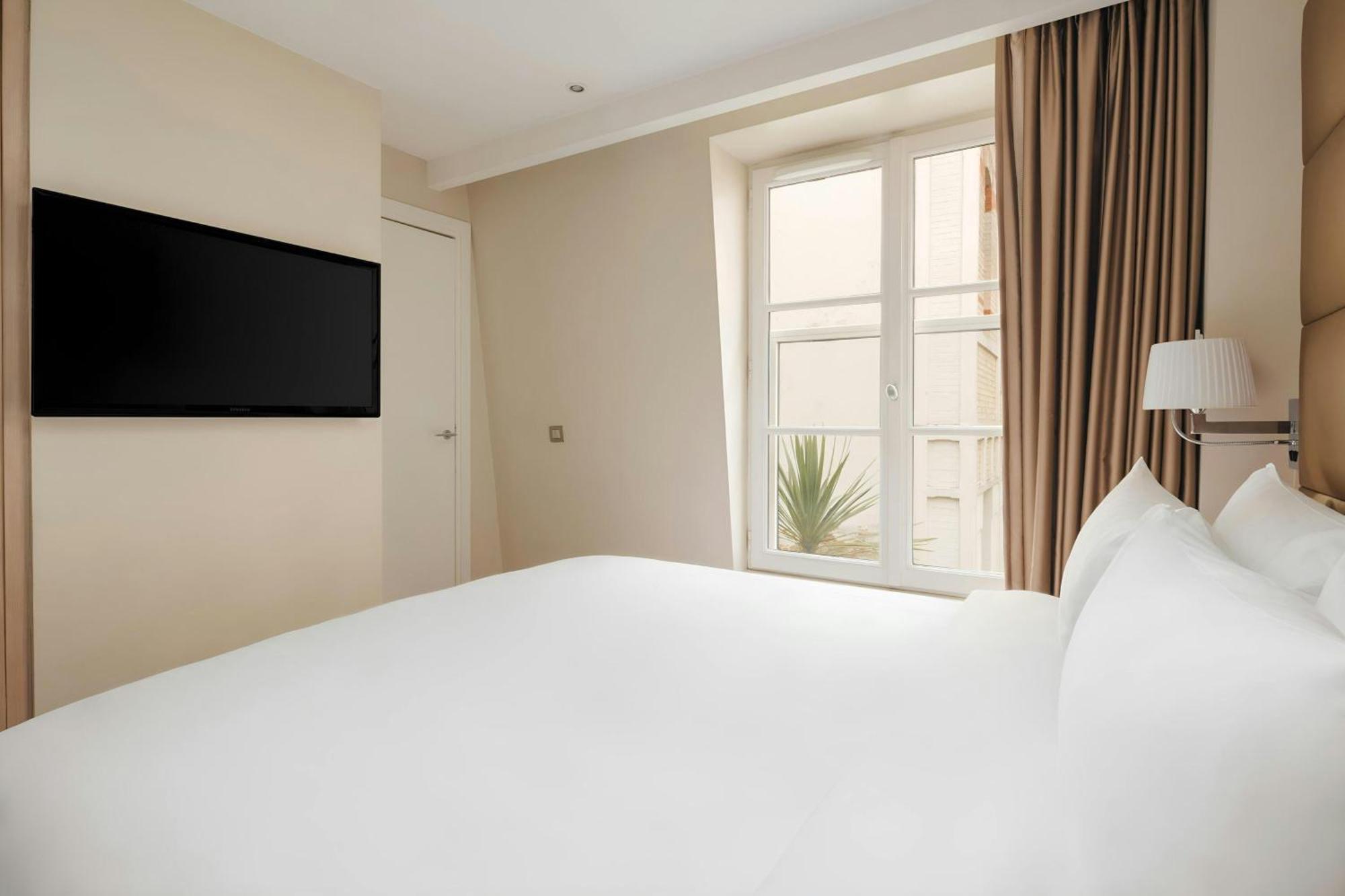 Hotel Sonder L'edmond Parc Monceau 4*
